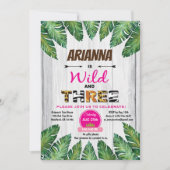 Wild en Drie verjaardagsuitnodiging. Meisjesoerwou Kaart (Voorkant)