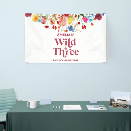 Wild en Drie Wildflower Derde 3e Verjaardagsfeest Spandoek (Beurs)