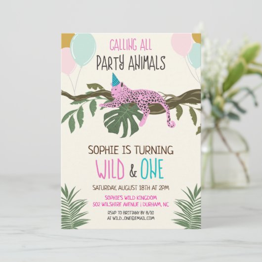 Wild en One Oerwoud Zoo Birthday Invitation Girl Kaart (Staand voorkant)
