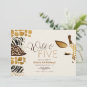Wild en Vijf Safari 5e gender neutrale verjaardag Kaart (Staand voorkant)