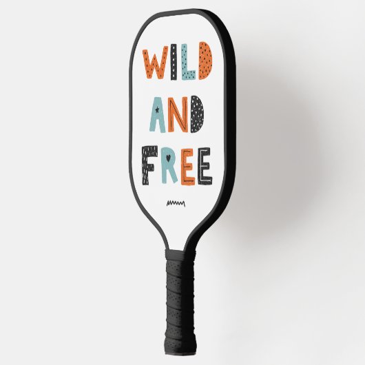 Wild en vrij | Doodle Letters Pickleball Paddle (Links)