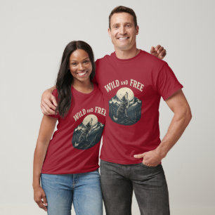 "Wild en Vrij: Retro Wolf Maan T-Shirt Design"