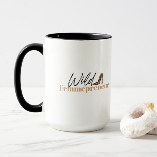 Wild Femmepreneur Mok White (Met donut)