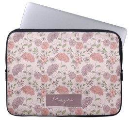 Wild Flowers, gepersonaliseerd met de naam Floral  Laptop Sleeve