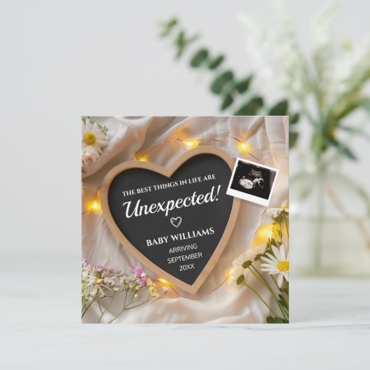 Wild Flowers zwangerschapsaankondiging Kaart (Staand voorkant)