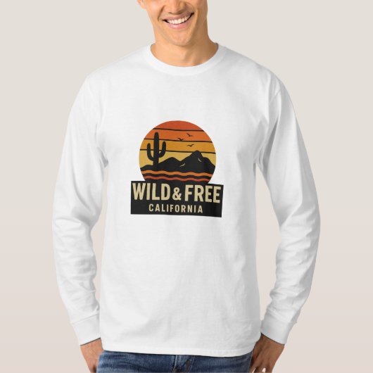 🌅 Wild & Free California – Retro Sunset Desert Ad T-shirt (Voorkant)