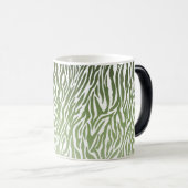 Wild Green Zebra Print Magische Mok (Voorkant rechts)