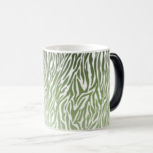 Wild Green Zebra Print Magische Mok (Voorkant rechts)
