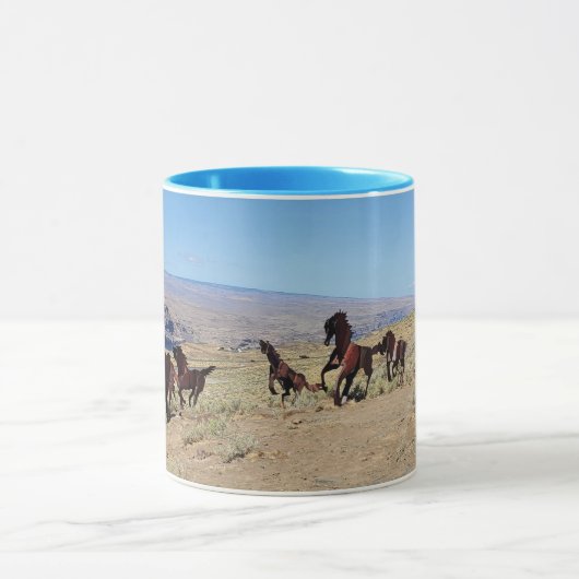 Wild Horses Monument Mok (Midden)