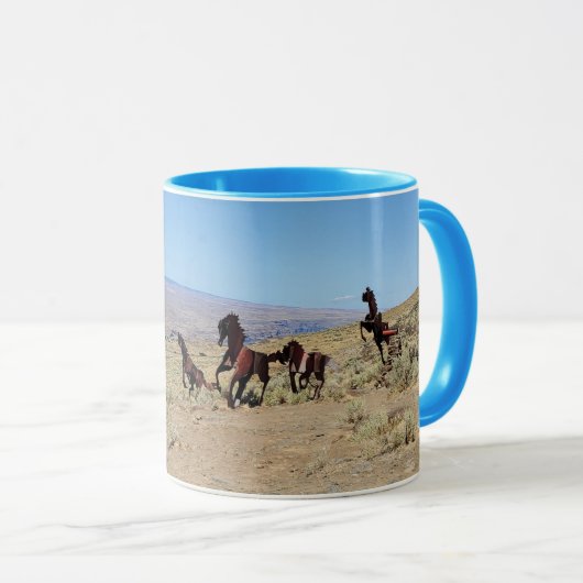 Wild Horses Monument Mok (Voorkant rechts)