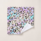Wild Ideas Holographic Leopard Spots ID1161 Bad Handdoek (Wasdoekje)