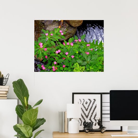 Wild Impatiens en Ferns Poster (Thuiskantoor)