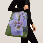 Wild Iris Paarse bloemenzak Crossbody Tas (Dichtbij)
