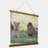 Wild Lion Couple op het Oerwoud Hangend Wandkleed (Gebogen)