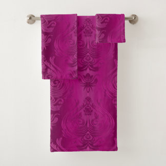 Wild Magenta Floral Damask Print Bad Handdoek