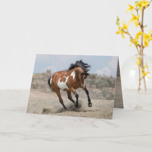 Wild Mare runt Wenskaart Kaart (Gele Bloem)
