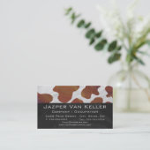 Wild me Cow Brown en White Print Visitekaartje (Staand voorkant)