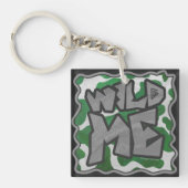 Wild me Koe Groene en Witte Druk Sleutelhanger (voorkant)