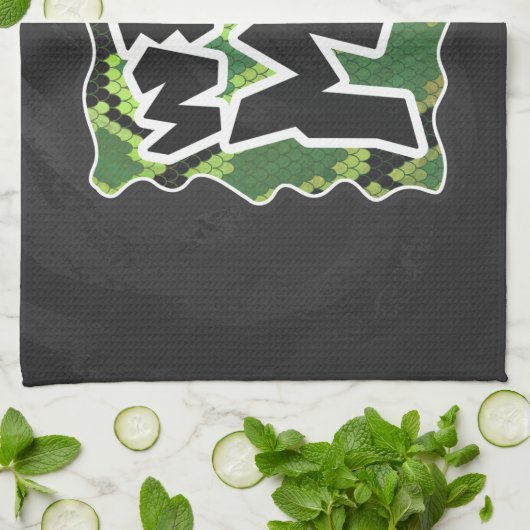 Wild me Snake Black en Green Print Theedoek (Gevouwen)