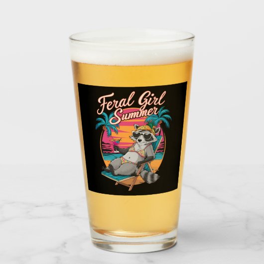 wild meisje zomer strand grappige wasbeer glas (Voorkant gevuld)
