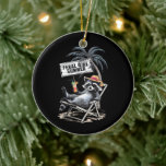 wild meisje zomer strand grappige wasbeer keramisch ornament<br><div class="desc">wild meisje zomer strand grappige wasbeer</div>