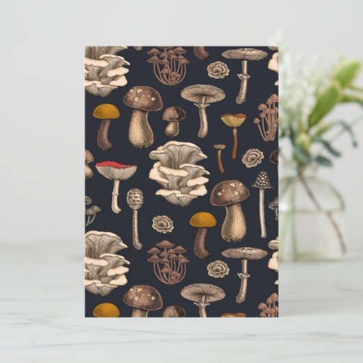 Wild Mushrooms on graphite black (Staand voorkant)