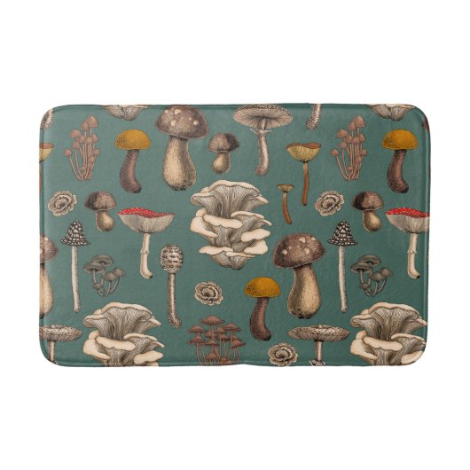 Wild Mushrooms on pine green Badmat (Voorkant)