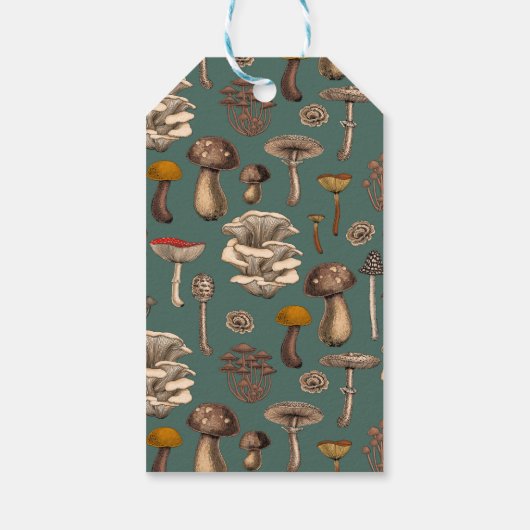 Wild Mushrooms on pine green Cadeaulabel (Achterkant)