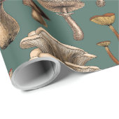 Wild Mushrooms on pine green Cadeaupapier (Rol Hoek)