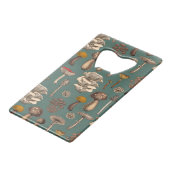 Wild Mushrooms on pine green Creditkaart Flessenopener (Achterkant Gekanteld)