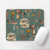 Wild Mushrooms on pine green Muismat (Met muis)