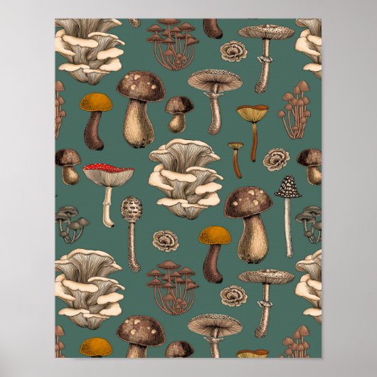 Wild Mushrooms on pine green Poster (Voorkant)
