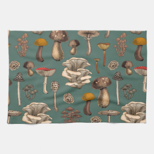 Wild Mushrooms on pine green Theedoek