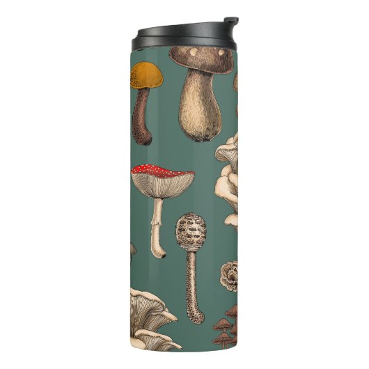 Wild Mushrooms  on pine green Thermosbeker (Gedraaid links)