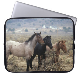 Wild Mustang Horses 5 Laptop Sleeve