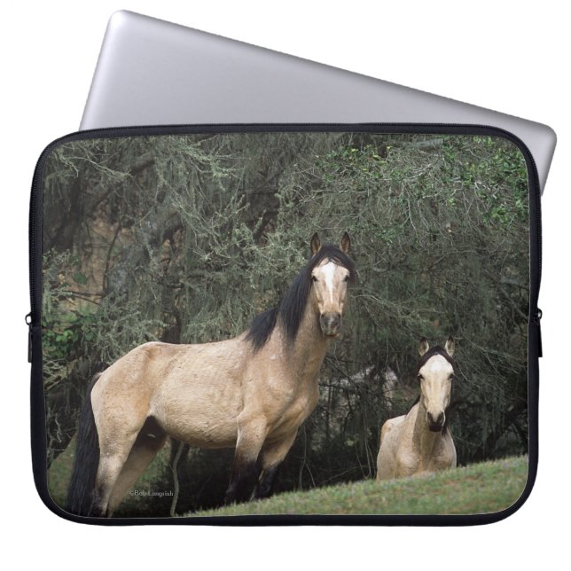 Wild Mustang Horses 6 Laptop Sleeve (Voorkant)