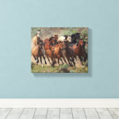 Wild Mustangs Canvas Afdruk (Insitu (Houten vloer))