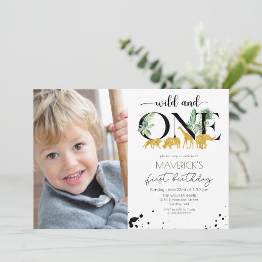 Wild One 1st Birthday Oerwoud Safari Uitnodiging (Staand voorkant)