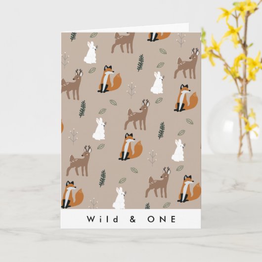 Wild One Birthday Forest Animals Pattern Brown Kaart (Gele Bloem)
