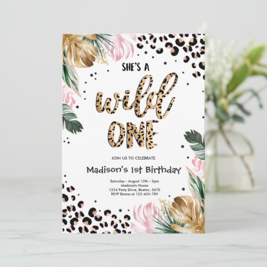 Wild One Birthday Leopard Print Wild Oerwoud Party Kaart (Staand voorkant)