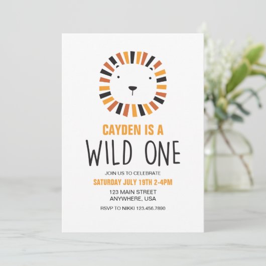 Wild One Lion boho First Birthday Invitation Kaart (Staand voorkant)
