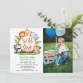 Wild One Oerwoud Safari Animals 1e Verjaardag Foto Kaart (Staand voorkant)