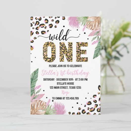 Wild One Safari Leopard 1e Verjaardag uitnodiging (Staand voorkant)