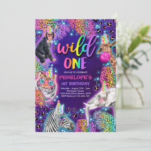 Wild One Safari Neon Rainbow Cheetah Birthday Kaart (Staand voorkant)