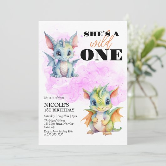 Wild One Schattige Baby Dragon Fantasy 1e Verjaard Kaart (Staand voorkant)