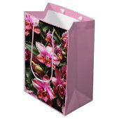Wild Orchids Gift Bag Medium Cadeauzakje (Voorkant Gekanteld)