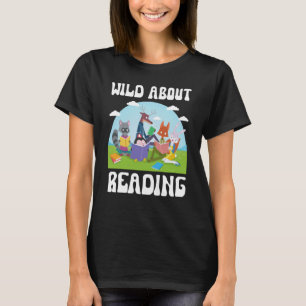 Wild over het lezen van dieren die boeken en diere t-shirt