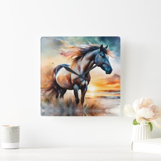 Wild Paard op grasduin bij zonsondergang Vierkante Klok (Huis)