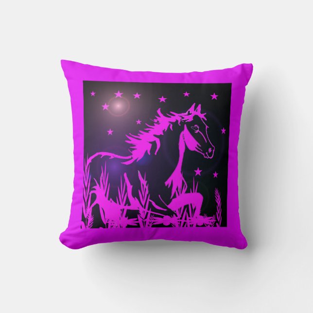 wild paard, roze kussen (Voorkant)
