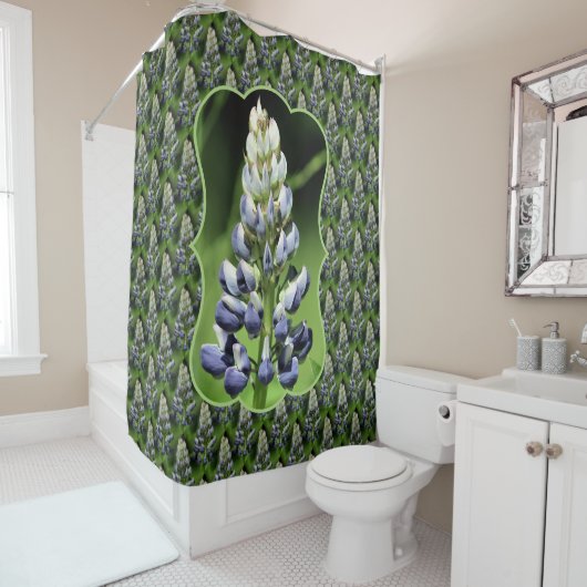 Wild Purple Lupine Floral Nature Pattern Douchegordijn (In situ)